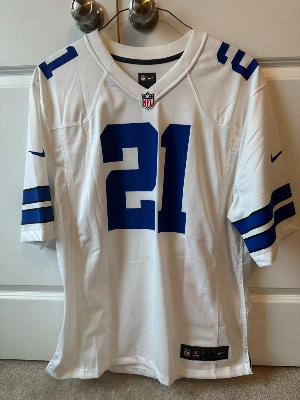Ezekiel Elliott Cowboys Nike White and Blue #21 Football Jersey